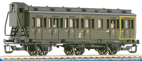 Compartment Passenger car 1st/2nd class with brakmans cabin<br /><a href='images/pictures/Tillig/13144.jpg' target='_blank'>Full size image</a>